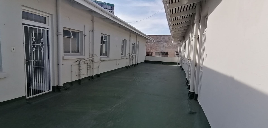 Commercial Property for Sale in Richmond Hill Eastern Cape